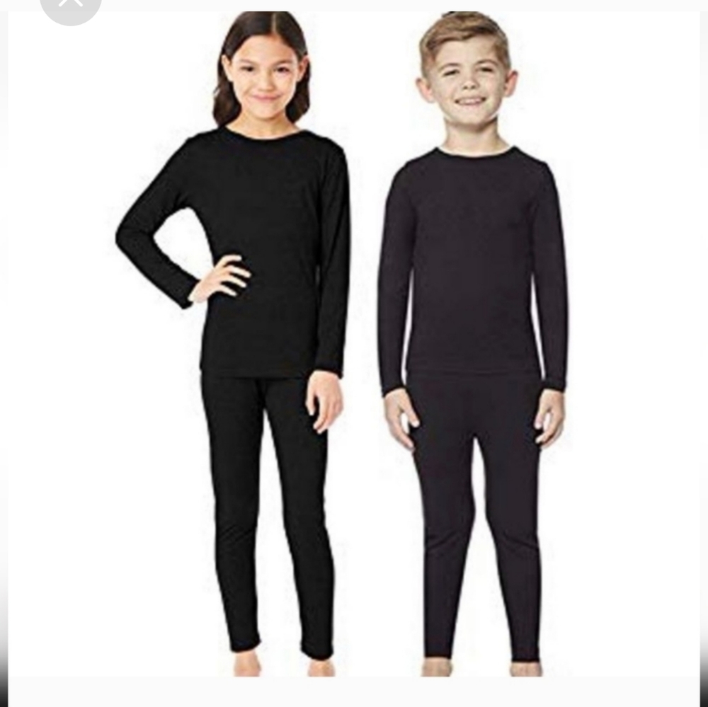 32 Degrees Heat Long Sleeve CrewNeck & Legging Set unisex  1 set